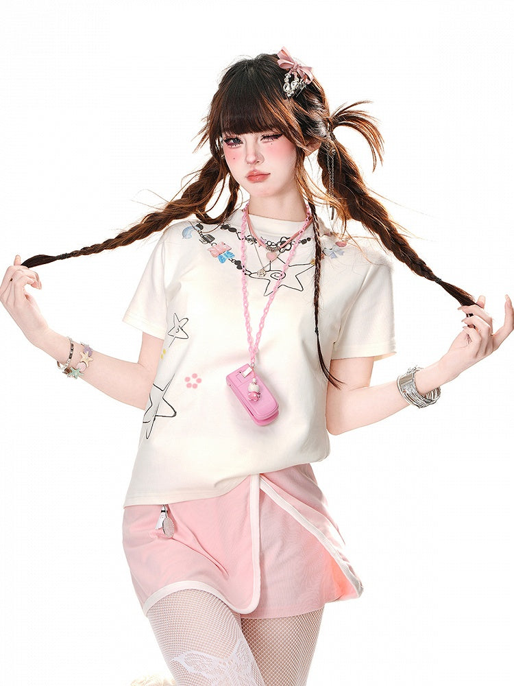 T-Shirt Glamorous – Weißes Rundhals-T-Shirt mit Sternenprint