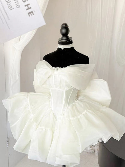 Light Yellow Basque Waist Big Bow Neckline Princess Birthday Dress