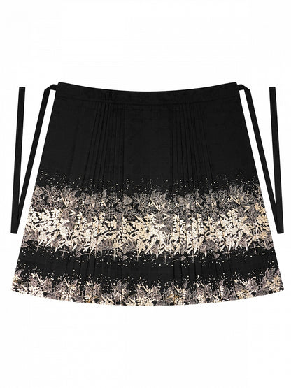 Black Mamian Skirt with Gold Floral Embellishment - San Sheng Du