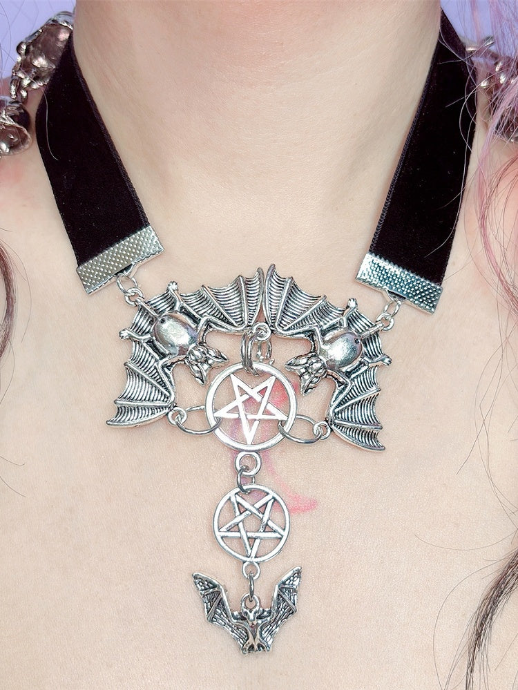 Y2K Pendant Bat Punk And BlackSilver Choker Star