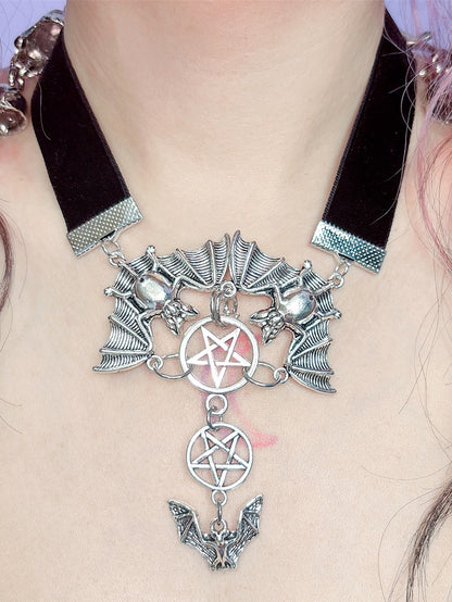 Y2K Pendant Bat Punk And BlackSilver Choker Star