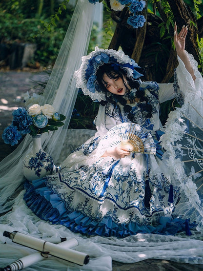 Lace-Trimmed Porcelain Bonnet for Lolita - Bramble Rose