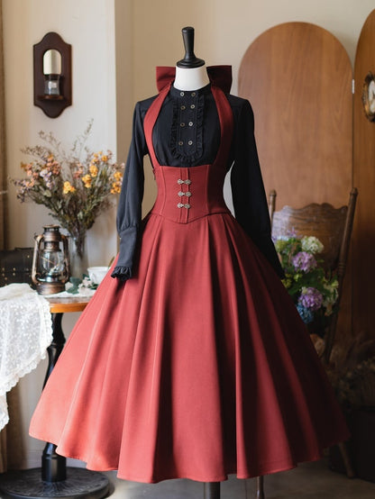 Roter langer Herbst-Vintage-Rock mit abnehmbarem Neckholder-Träger und hoher Taille