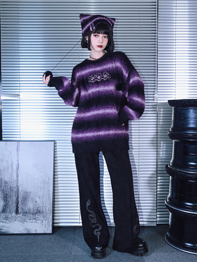 Black with Gothic Chenille Flared Pants Embroidery Snake Cheongsam