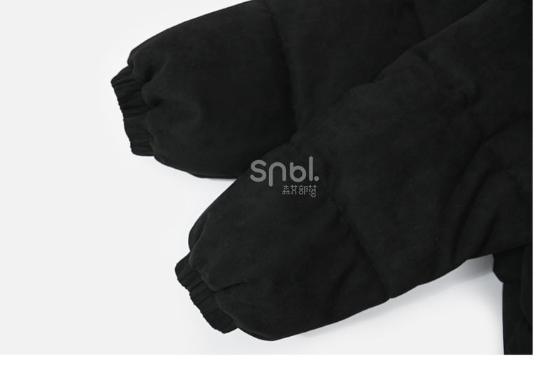 Schwarze Pufferjacke mit „Zootopia Judy and Nick“-Applikation