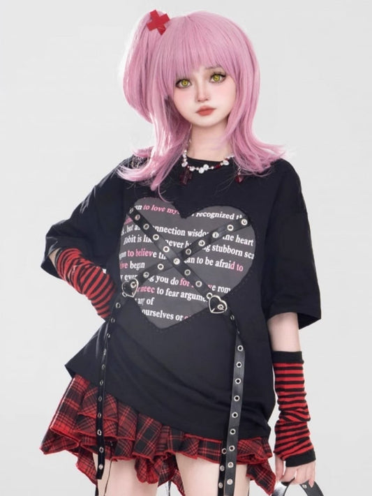 Red With Punk Buckle Metal Straps Print Top Black Heart And