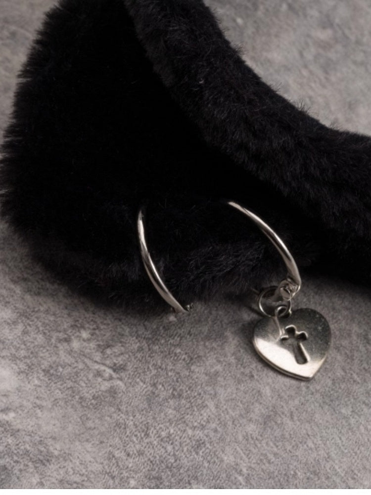 Charm Plaid Ear Red Heart Black Bowknot Details With And Pattern KC Cat