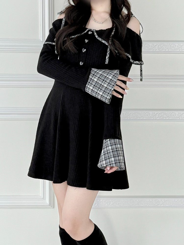 Schulterfreies Jirai Kei und Herz mit Teilknöpfen Schwarze Manschetten Kleid Plaid Strick