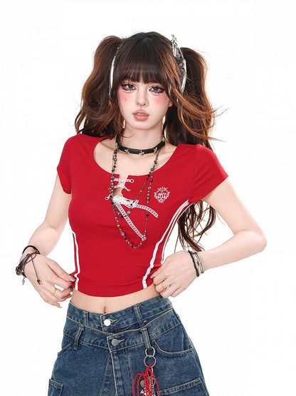 Red/Black Round Neck Glamorous T-shirt with Lace-up Detail at Front