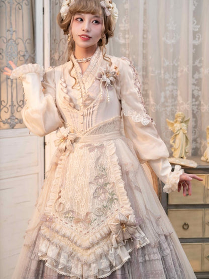 Blaue/lila/graue Lilienbrosche mit Perlendetails