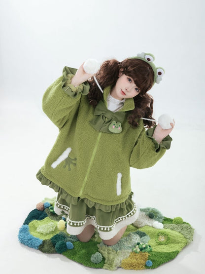 グリーンのハイネックリトルフロッグフード付きフリースコート