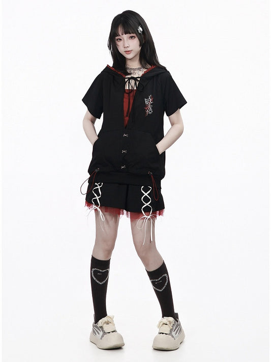 Sporty Kawaii Black & Red Mini Skirt with Lace-Up Details - PINK SAVIOR