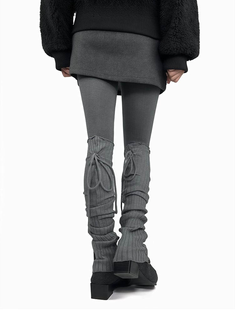 Beinwärmer mit selbstbindenden Trägern in Grau/Beige/Braun/Schwarz