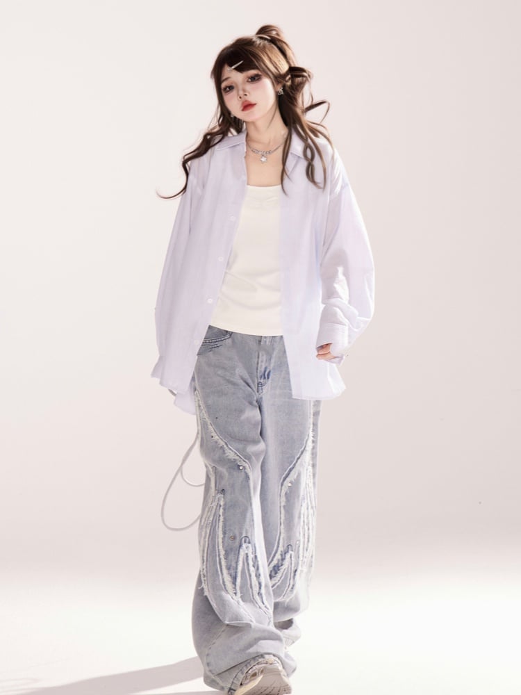 肩に白い天使の羽のデザイン、背中にタンクトップ、調節可能なストラップ