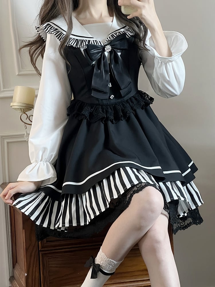 Schwarzes JiraiKei Zweiteiler-Set mit Matrosenbluse und hoher Taille, Spitzenbesatz, Overallkleid