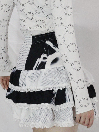 スカートとレース付きギャルファッションティアードホワイト/ピンクブラックトリムプリントスパイダーレター