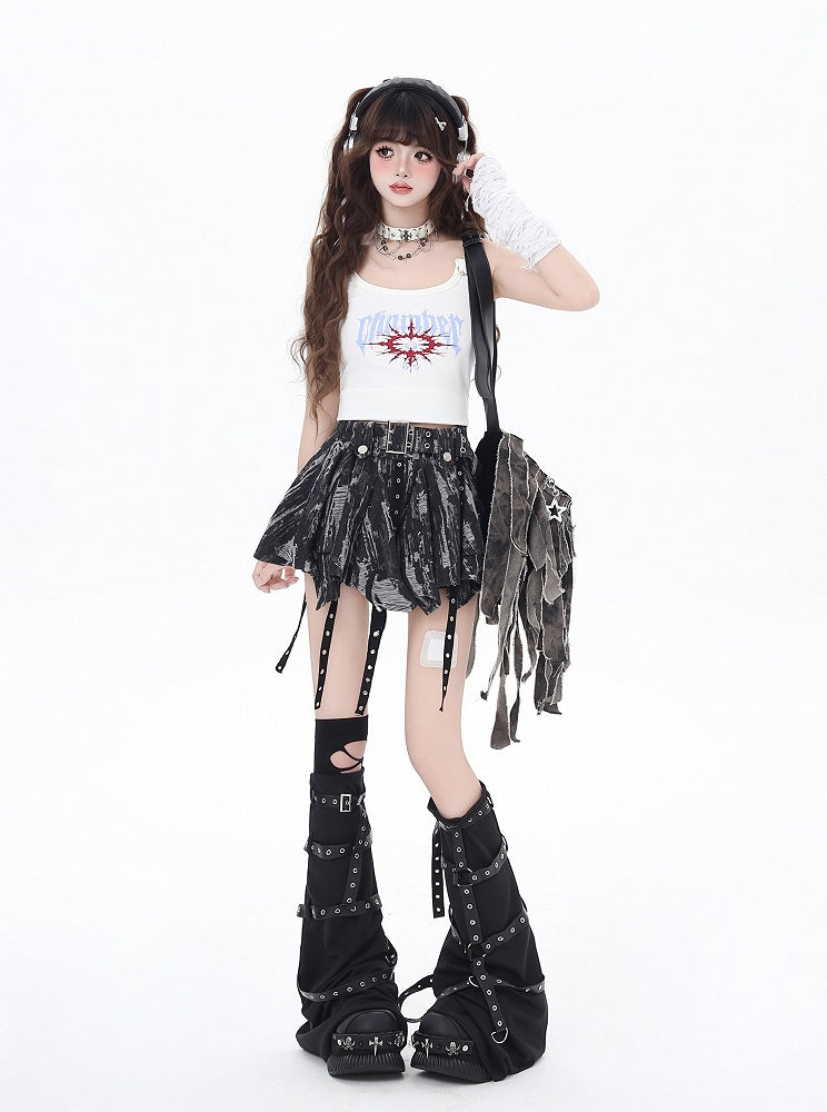 Gothic Black/White Letter Print Glamorous Cropped Cami Top