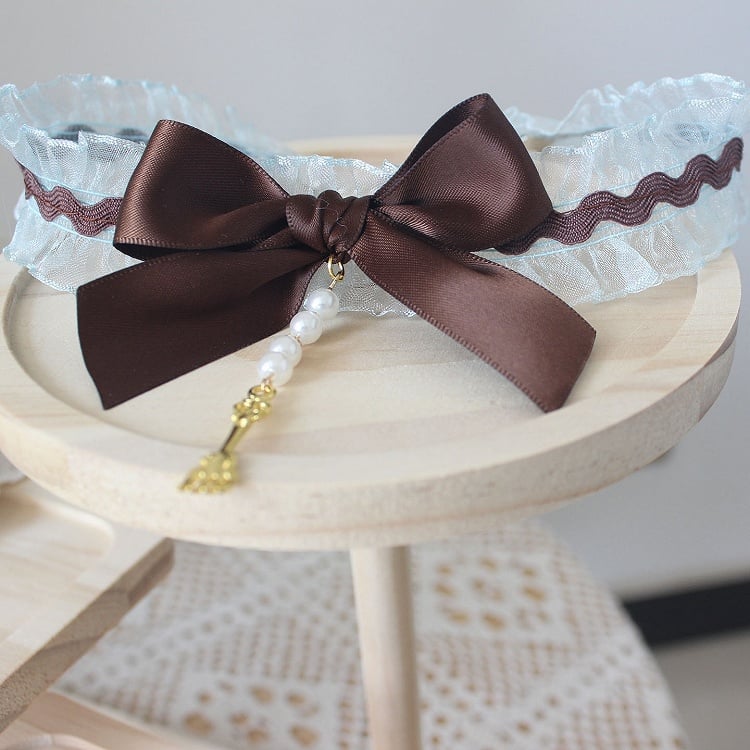 Choker Spoon GreenBrown Decorated And Beaded Pendant Bowknot