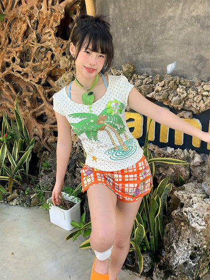 Tree and Dots Print T-shirt Green Palm Rhinestone Details Polka with White