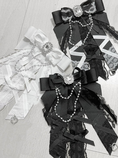 Jirai Chains Bib-Style Black Beaded with Kei Tie Bow Delicate