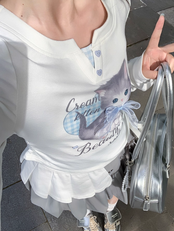 Entzückende Cartoon Kitty Print Sweetheart Zweiteiler Top Button Details Weiß Faux