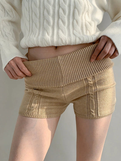 Cable Fold-Over Waist Shorts Knit
