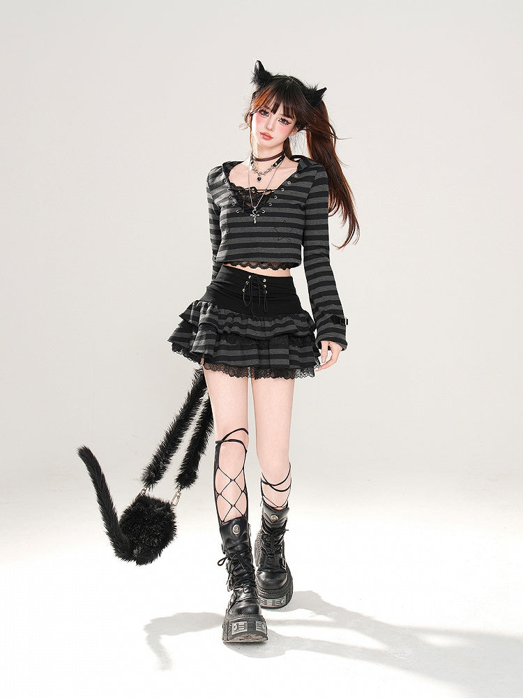 華やかなティアードスカート ブラックストライプ レーストリム レースアップウエスト