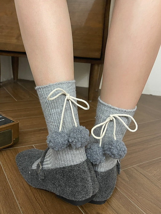 White Sweet Calf Socks With Pompons