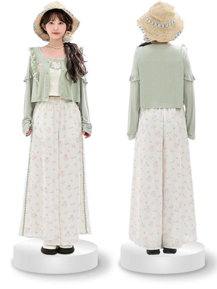 Kurze/normale Hose mit weitem Bein und Spitzenbesatz, geblümt, weiß, elastische Taille, gerüschte Version