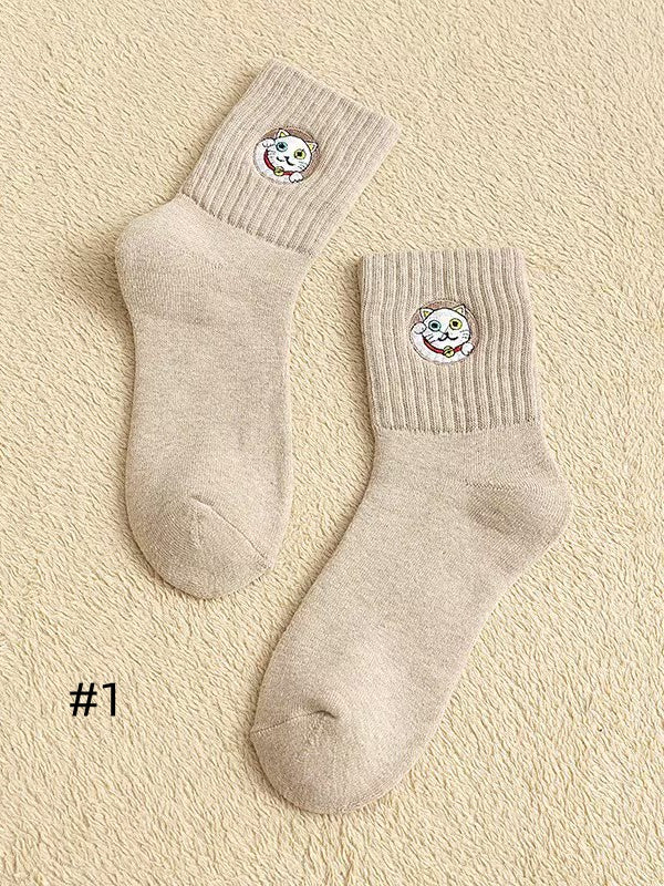 かわいい猫の刺繍入りふくらはぎソックス