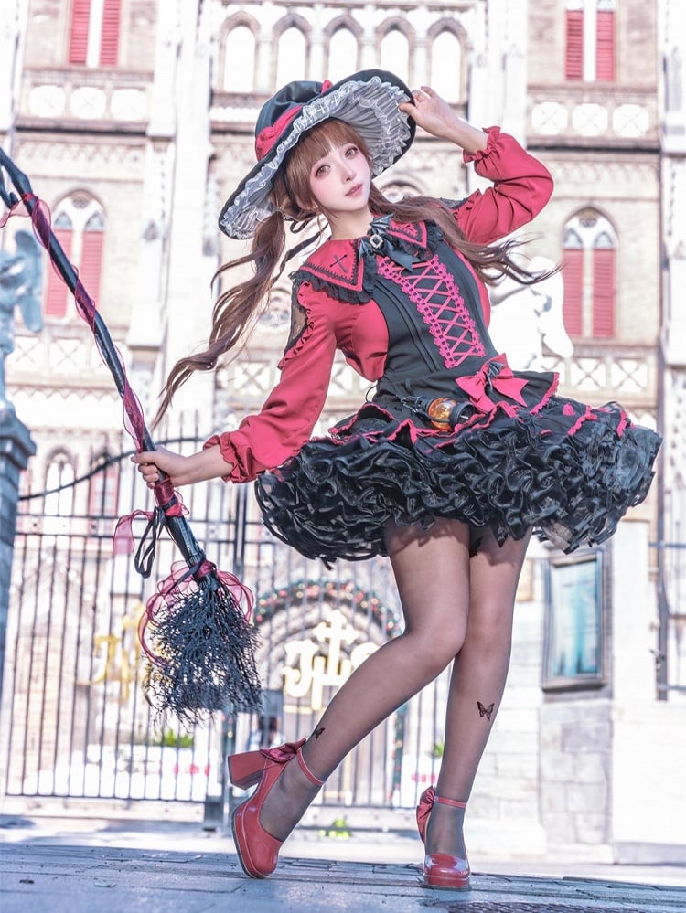 Charm with Red Heart Halloween Hat Witch Black