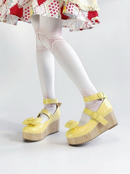 Buckle Platforms at Bow Yellow PU - Heart Top Sweet