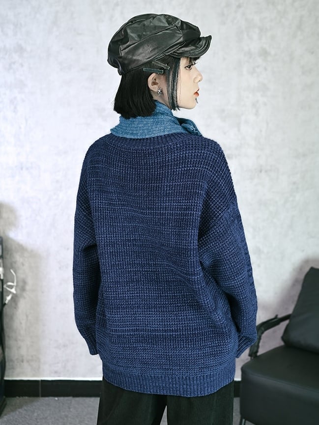 Scarf with Set Embroidery Gothic Goldfish Sweater V-Neck Blue