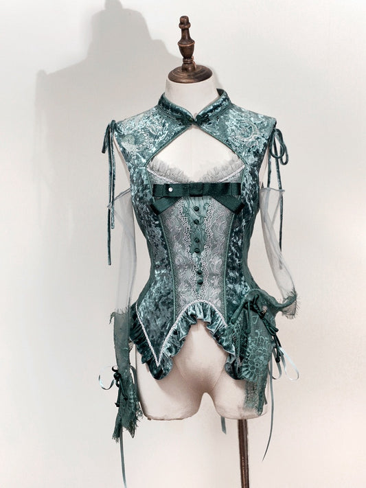 Grünes ärmelloses Oberteil aus Samt mit Cheongsam-Kragen und Schlangenknochen-Stickerei