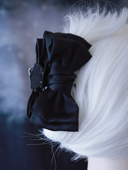 Schwarz mit Clip-Charme Gothic Bowknot Claw Heart verzierte Schnalle