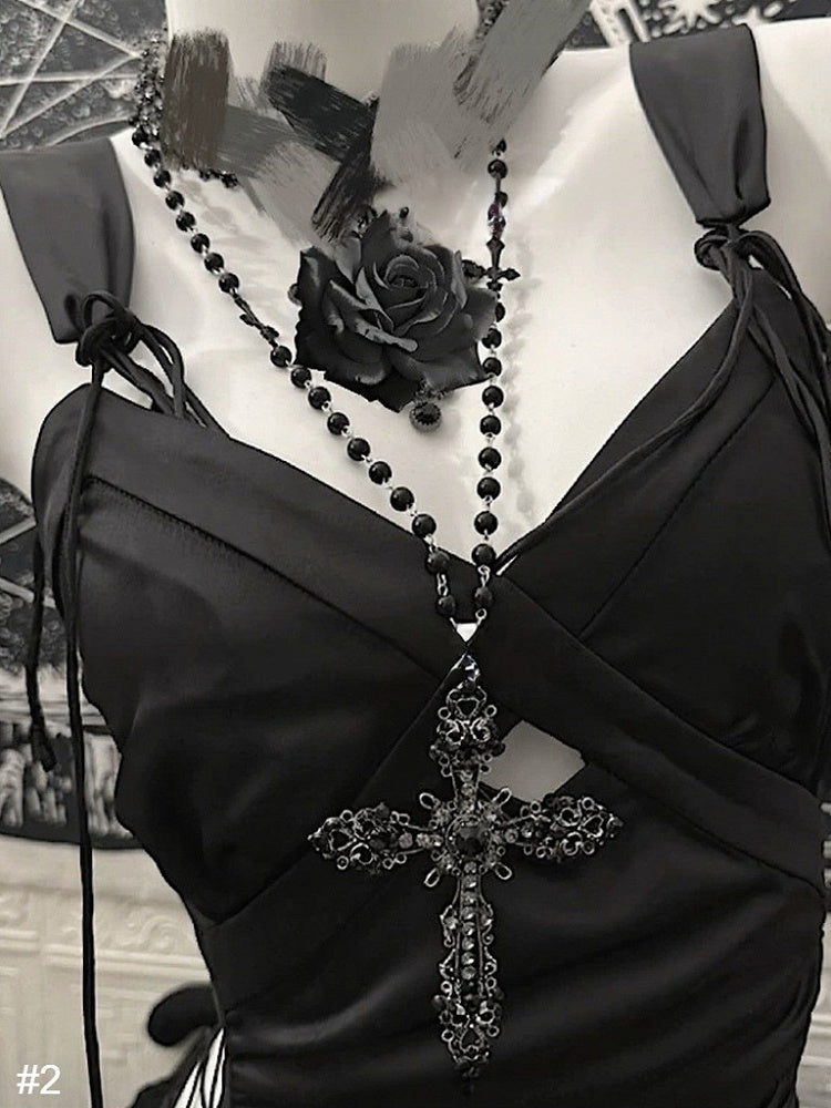 Black Gothic Beaded Necklace with Cross - Boobi Shop