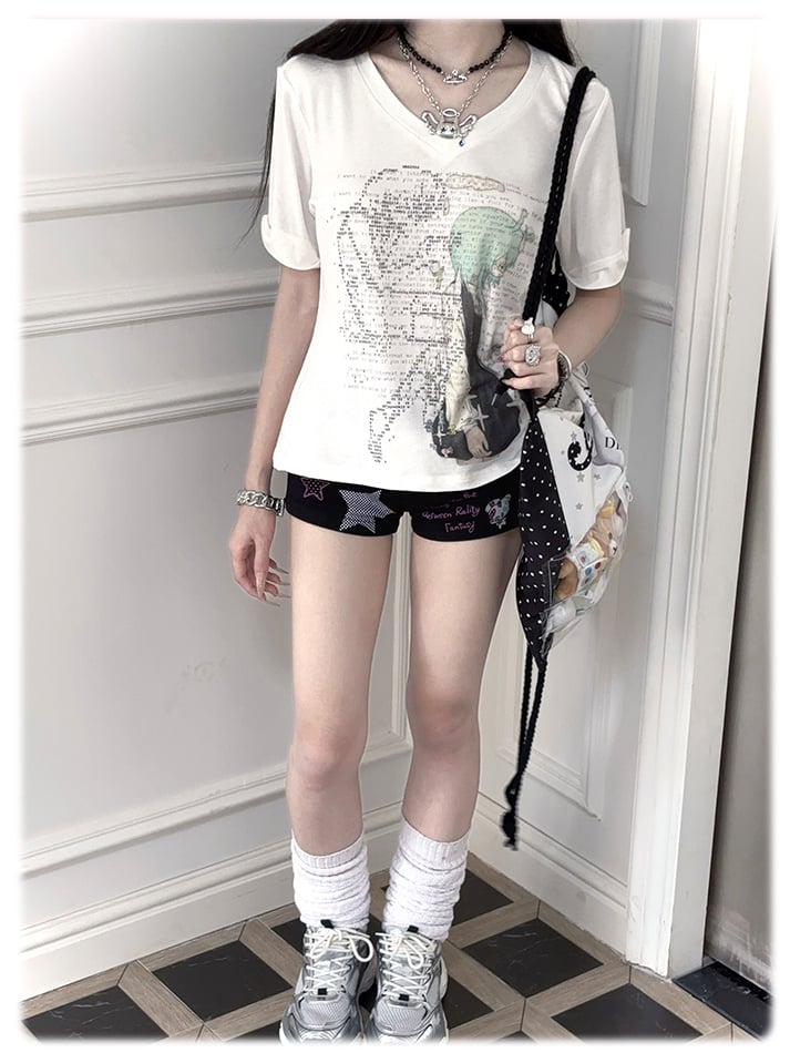 Green/Pink Anime Girl Print V-neck T-shirt