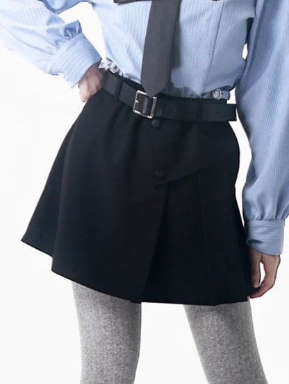 Skirt Distinctive Pleated Accents with Academy-Style Black