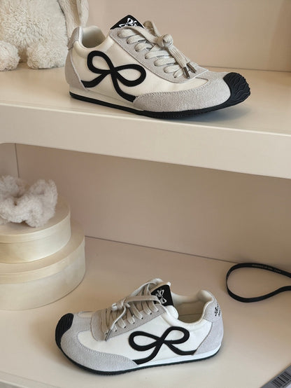 White Sneakers Front Ties Bowknot Lace-up Design