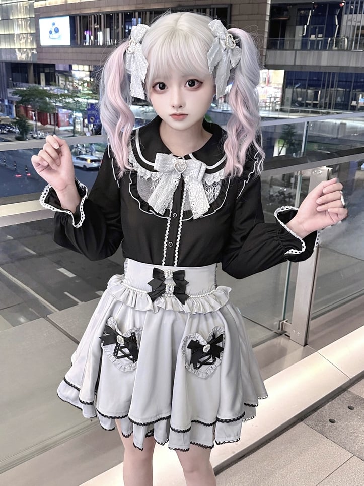 Tie Jirai Kei Black Peter Pan Collar Long Sleeve Blouse Free with Bow