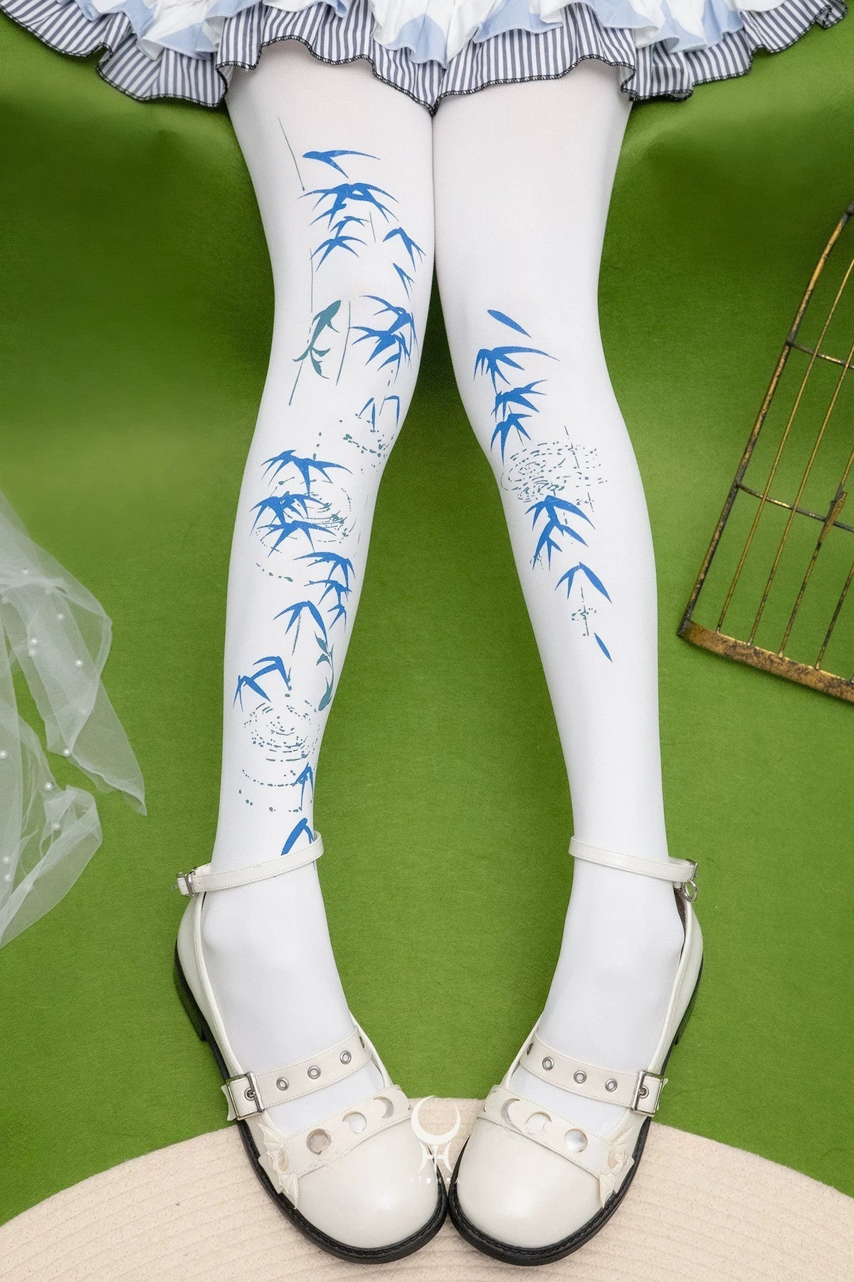 Rain Bell Bamboo Patterned Tights