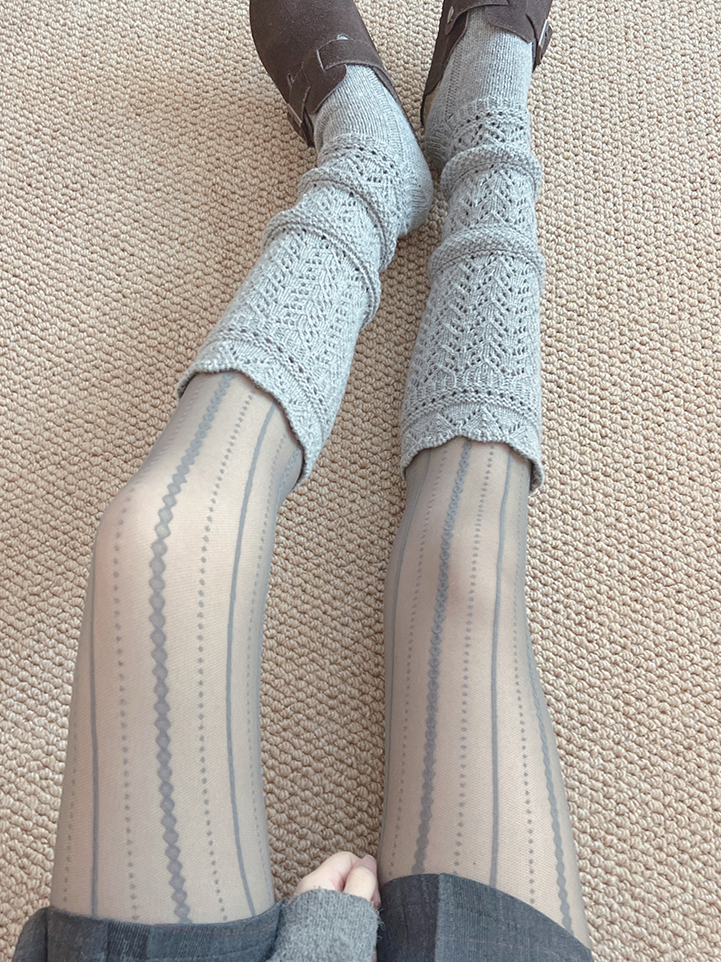 Off-white/Gray/Coffee Sweet Hollow-out Calf Socks