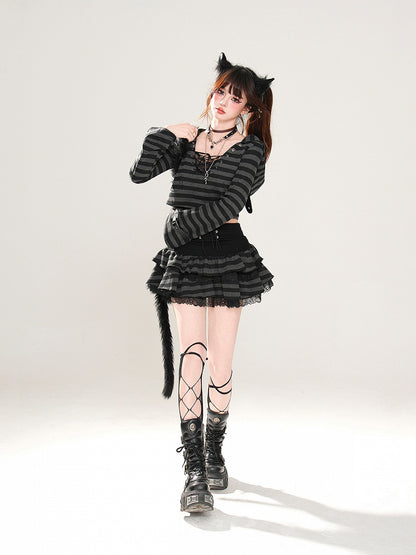 華やかなティアードスカート ブラックストライプ レーストリム レースアップウエスト
