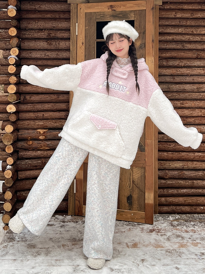 Bunte Strickhose mit hoher Taille und weitem Bein