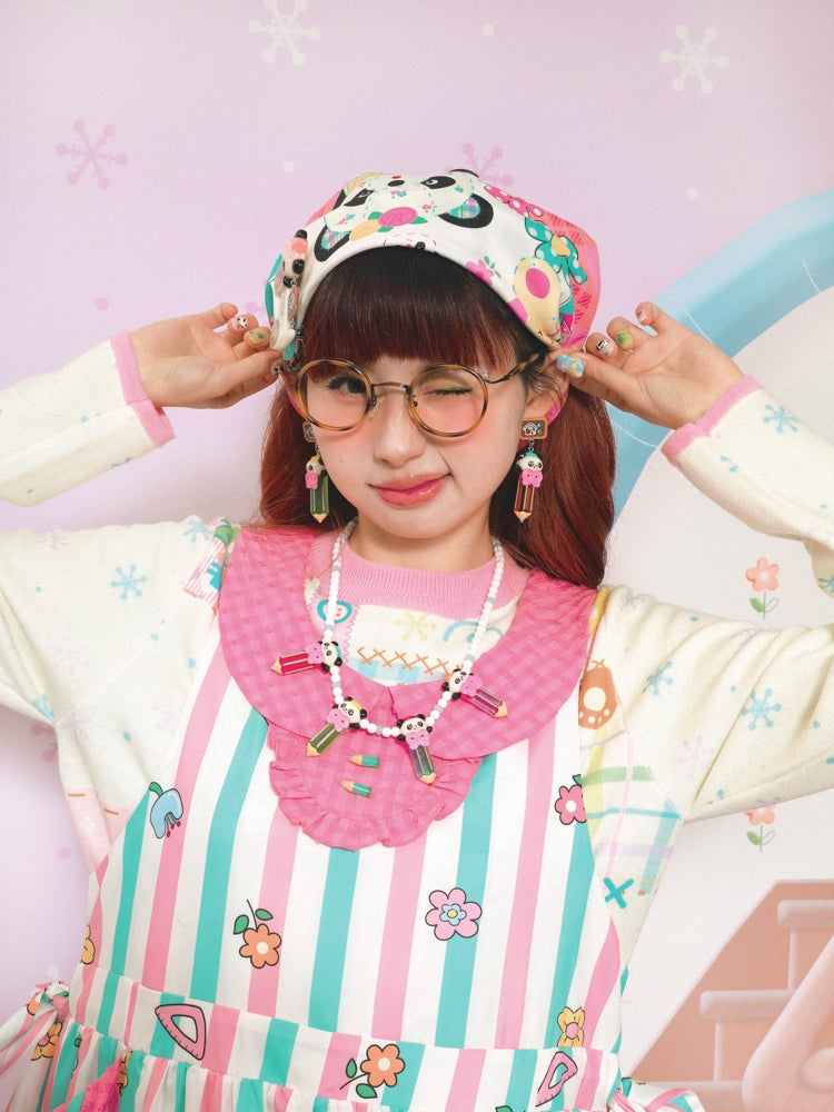 ピンクのチェック柄の花柄とパンダ柄のスカーフ