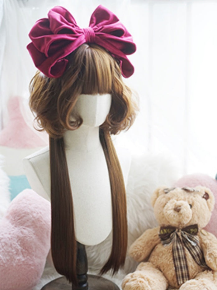 Schwarz/Karamell/Khaki/Milchweiße, hüftlange, lockige Perücke mit vollem Pony