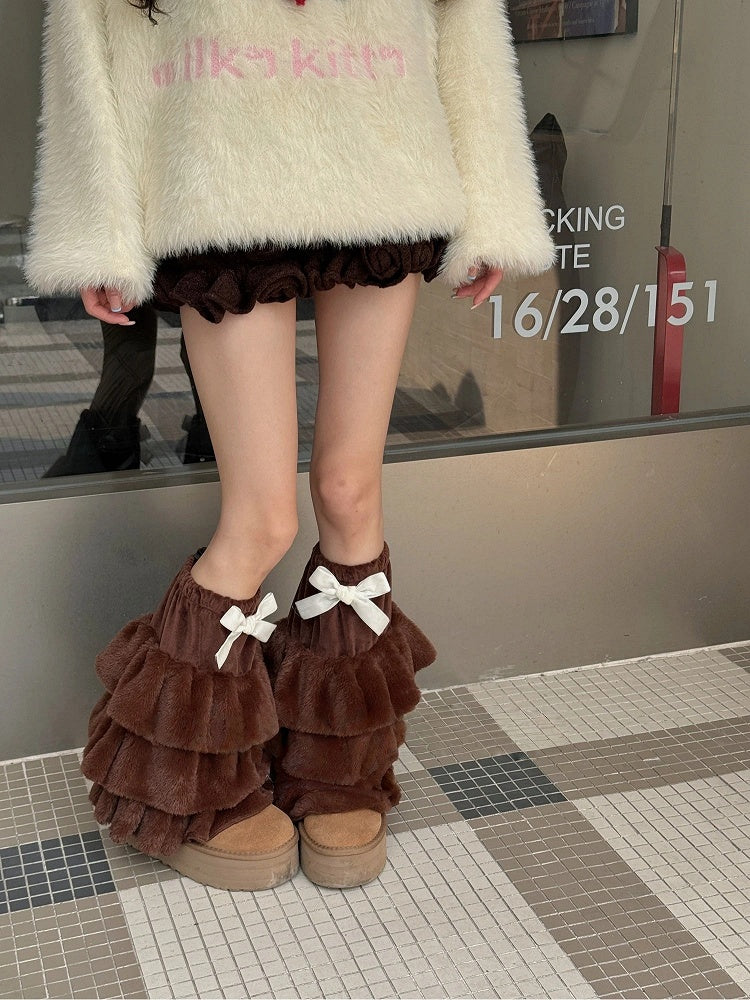 Ruffled Faux Bow with Leg Fur Warmers