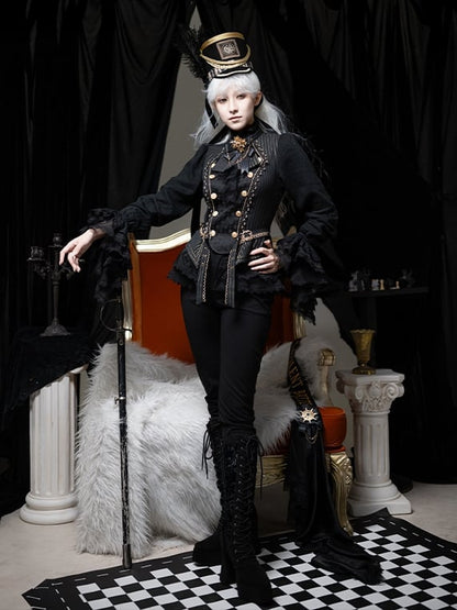 ブラックのフリルネックライン、ロングカフススリーブ、ジャボカド