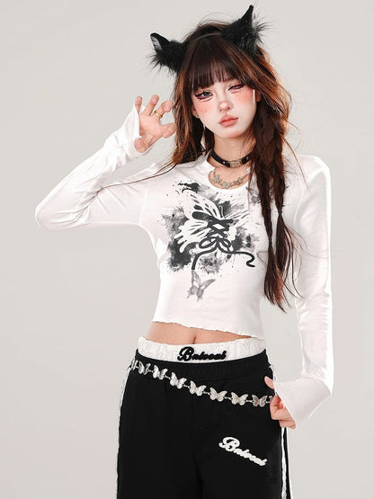 Black/White Lace Butterfly at Back Graphic Cropped Top