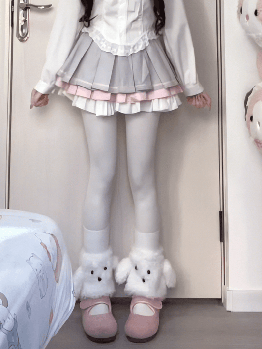 Skirt Pleat with Pink Grey Tiered Details Box